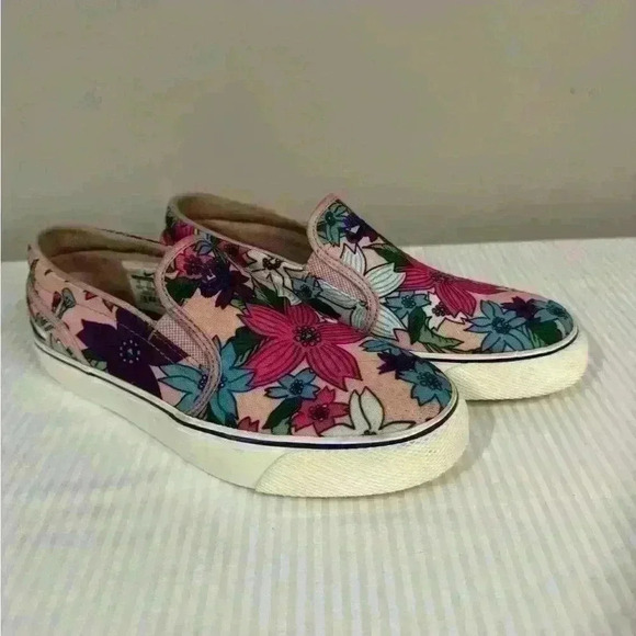 Nike Toki Aloha Pink Floral Slip-On Sneaker 7 Boardwalk Chic Coastal Sporty Vaca - Picture 9 of 16
